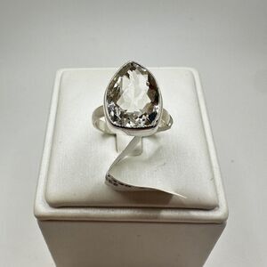 NWT 14x11mm faceted quartz‎ ring in solid sterling silver!